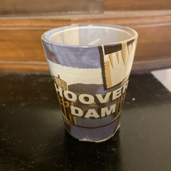 Set of Six Various Shot Glasses - Picture 4 of 7